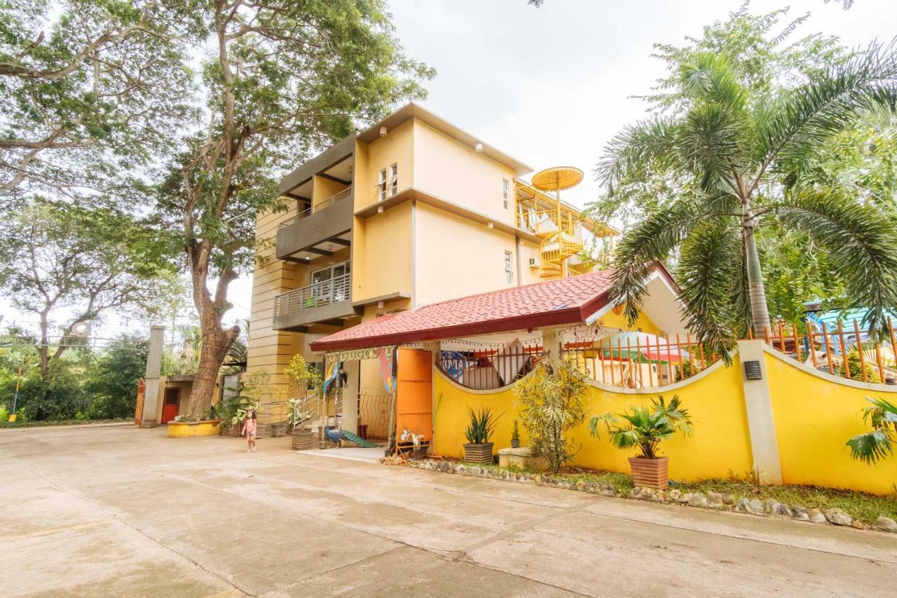 Reddoorz Premium @ Gabinete Road Palawan Hotel Puerto Princesa Exterior photo